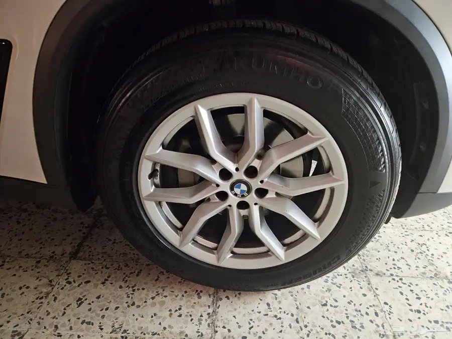 BMW X5 2019 V6 17