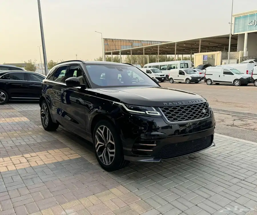 لاند روفر فيلار 2019 P380 V6 عداد 50 الف 1