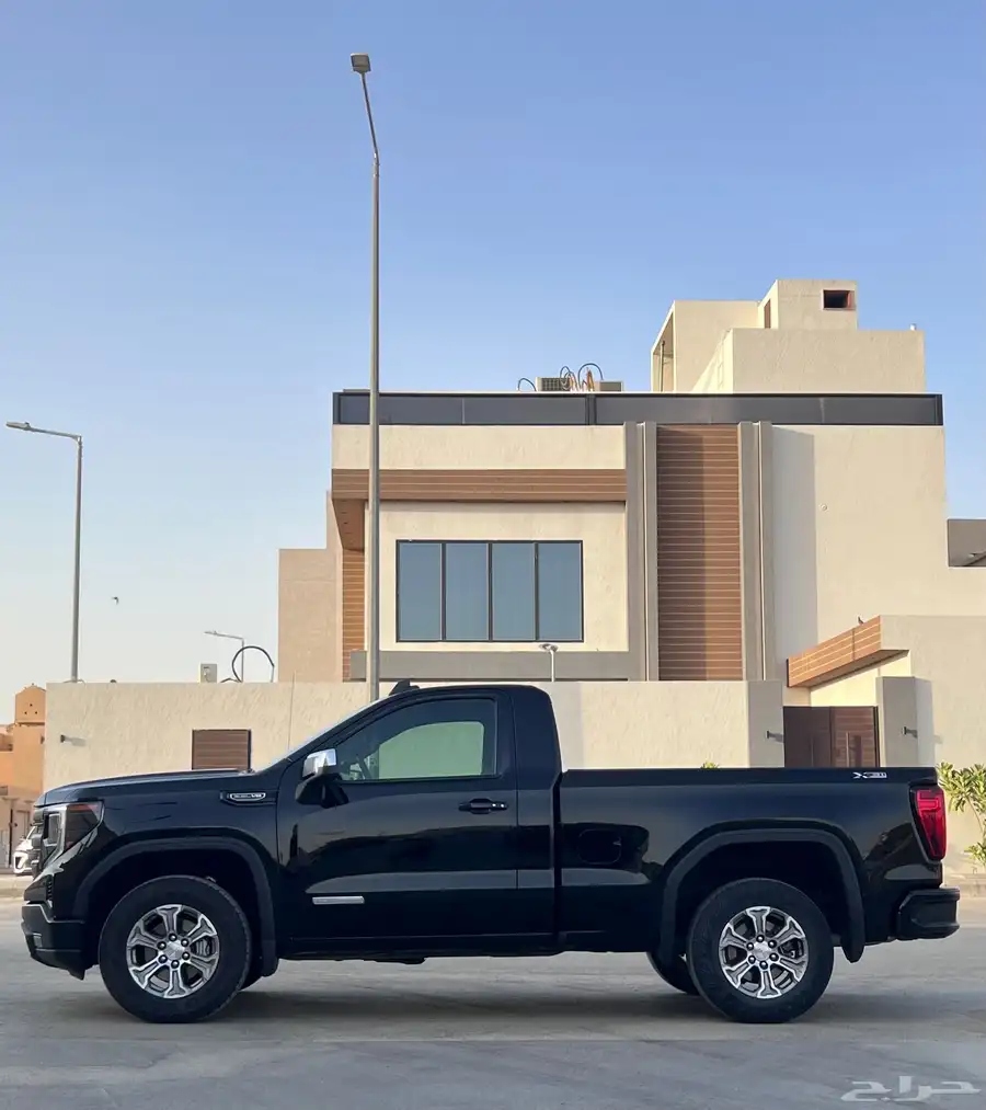 جي ام سي سييرا أليفيشن 2023 _V8 16
