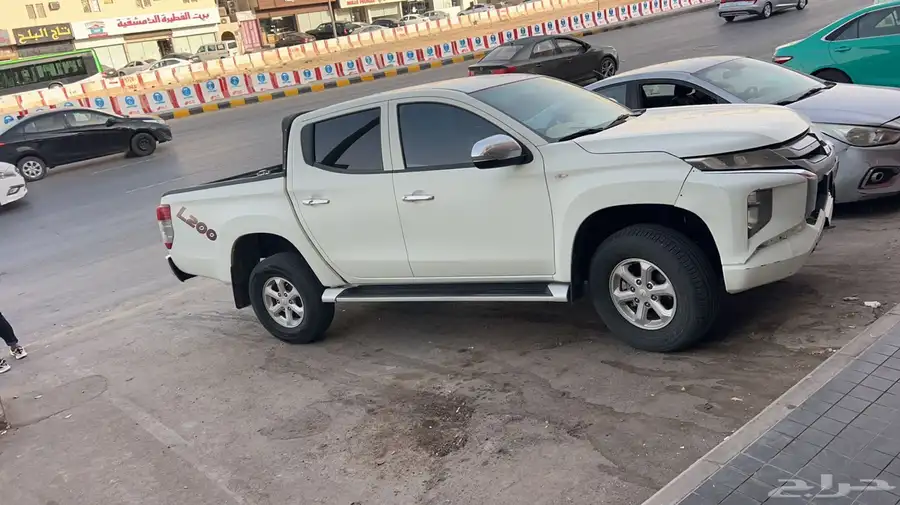 مستوبيشي 2021 L200 1