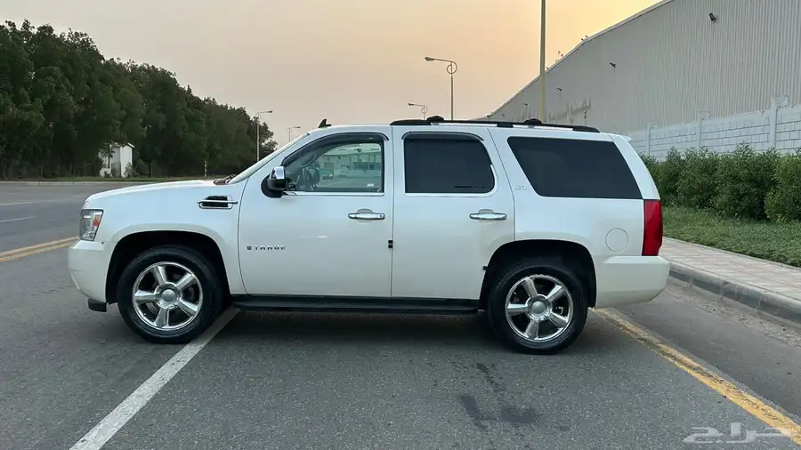 جمس تاهو 2008 LTZ فل كامل قصير مع لوحة مميزه 10