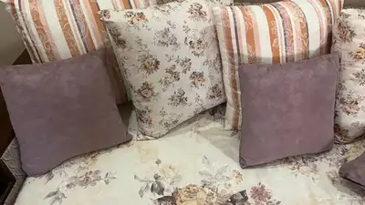 للبيع كنب تركي أنيق بحالة ممتازة 5
