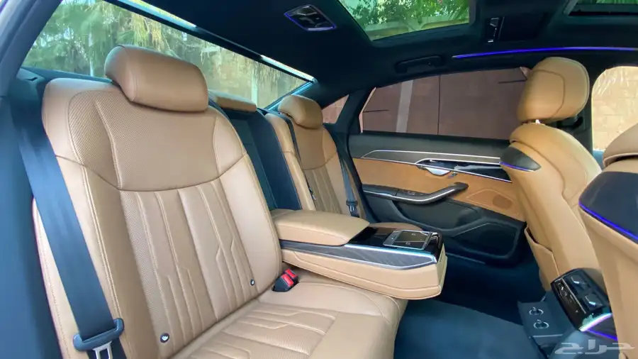 Audi A8 2021بحالة الوكالة 19