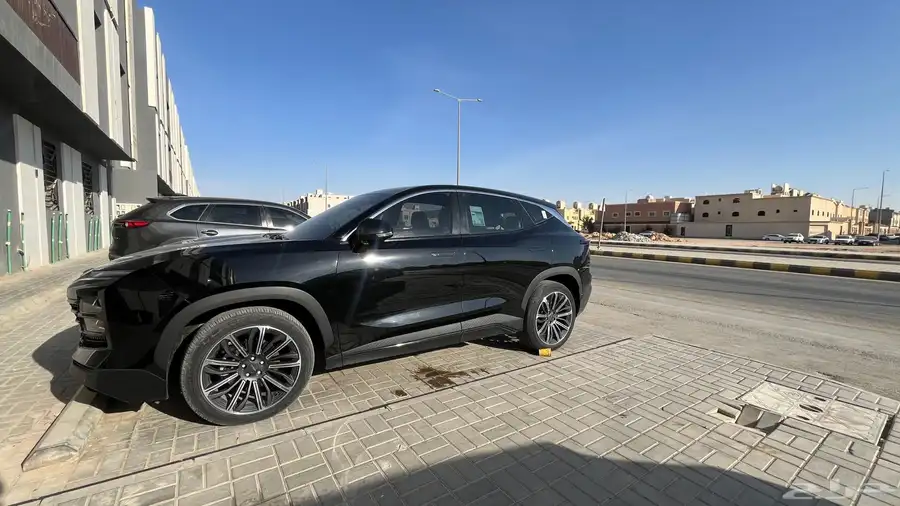 سيارة شبه جديده للبيع بسعر مغري 12