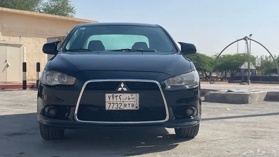لانسر 2011 5