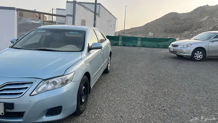 كامري 2011 GL بحاله ممتازه 2