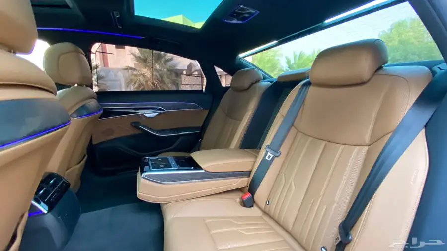 Audi A8 2021بحالة الوكالة 28