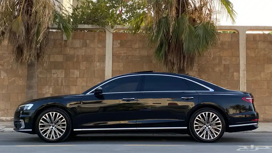 Audi A8 2021بحالة الوكالة 3