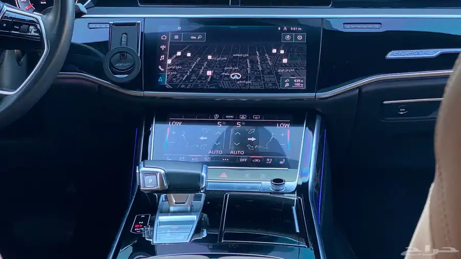 Audi A8 2021بحالة الوكالة 25