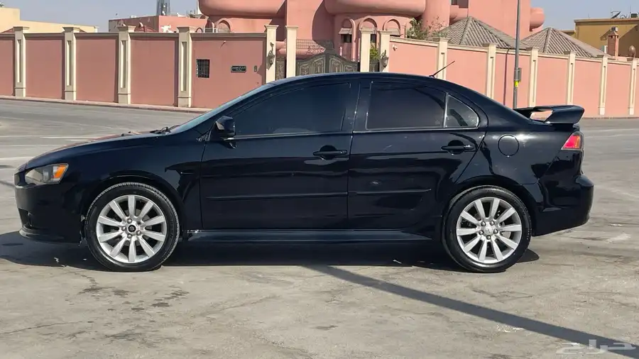 لانسر 2011 2