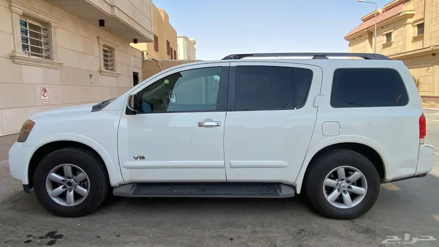 نيسان ارمادا 2011 10