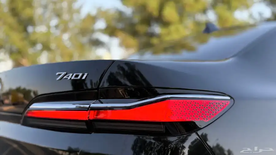 بي ام دبليو 740Li 2014 ( محول 2024 ) 15