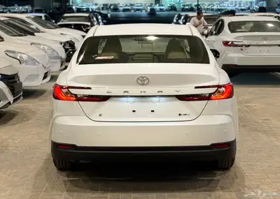 تويوتا كامري 2025 E هايبرد سعودي اصفار ( اقل سعر ) 5