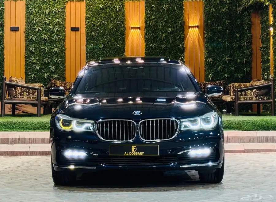 بي ام دبليو 2018 730Li (بحاله ممتازه) 0