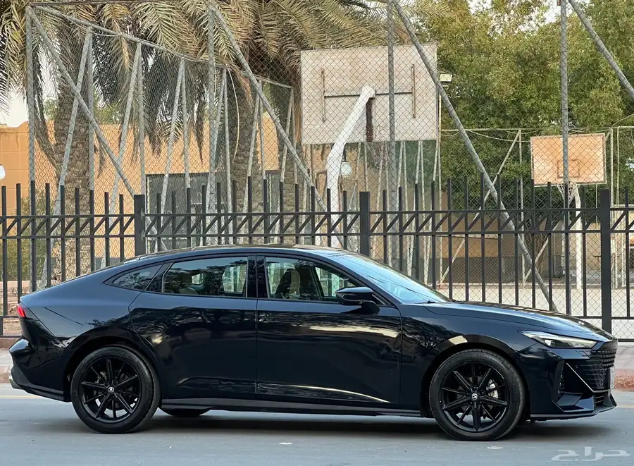 شانجان يوني تي 2023 فل UNl_V 5