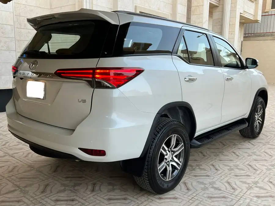 فورشنر 2023 وكالة عداد 11 الف فقط 8
