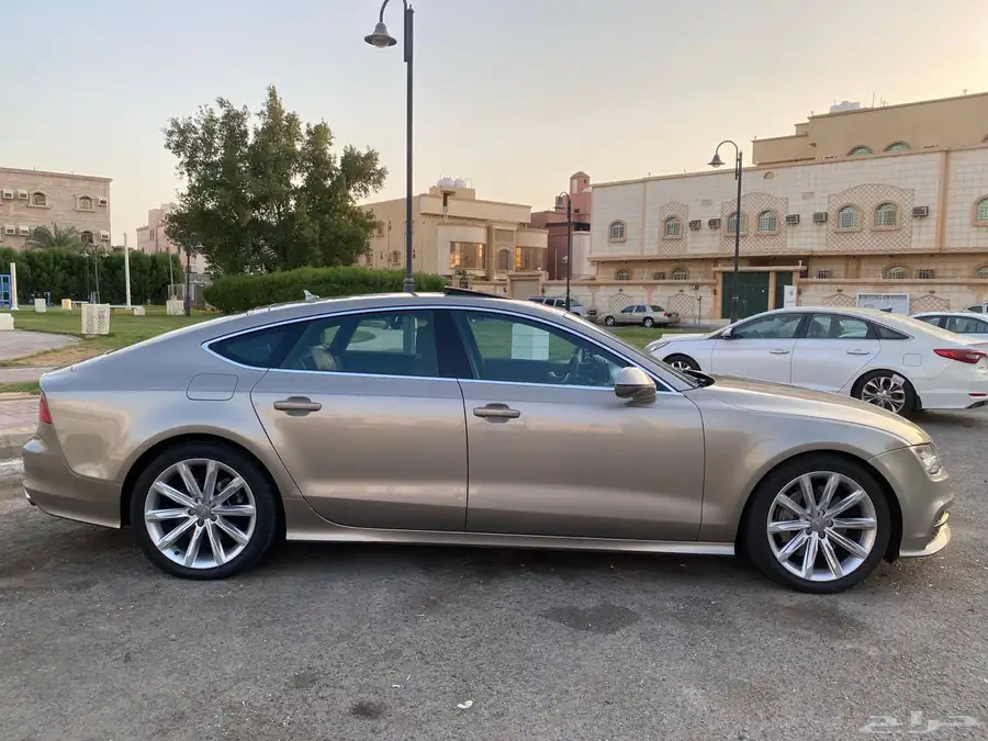 اودي A7 للبيع 5