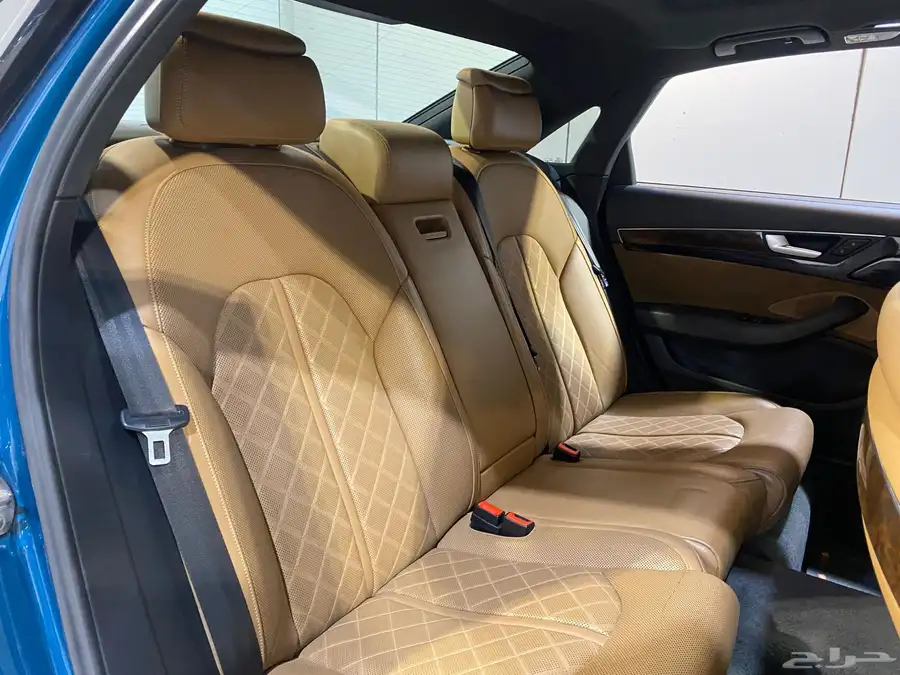 اودي A8 L 2016 V6 بحالة نظيفة 19