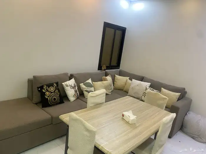 كنب  طاولة طعام 2