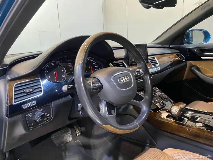 اودي A8 L 2016 V6 بحالة نظيفة 11