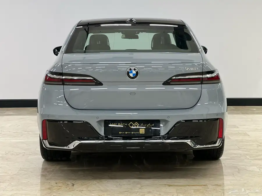 BMW 735i 2025 GCC 1