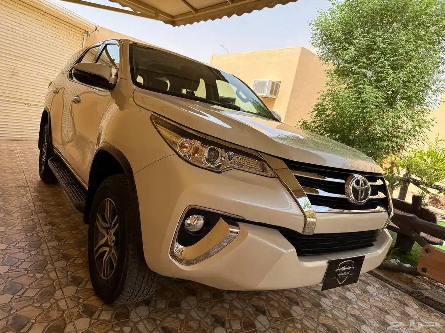 فورشنر مديل 2019 بنزين ( 4 سرندل ) بدون دبل سعودي ممشى قليل 3