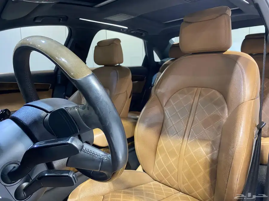 اودي A8 L 2016 V6 بحالة نظيفة 17