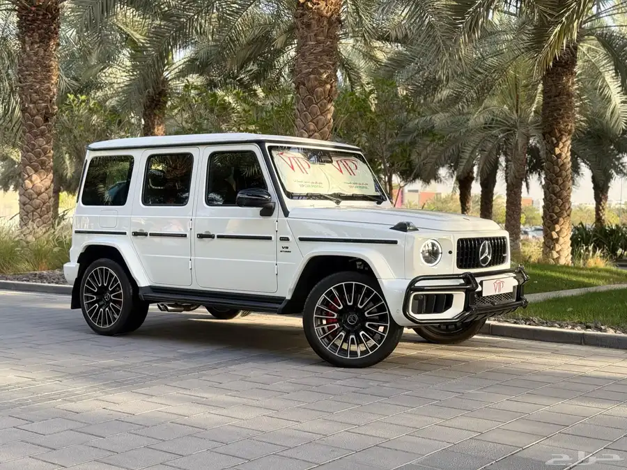 سيارات فارهه للإيجار 38