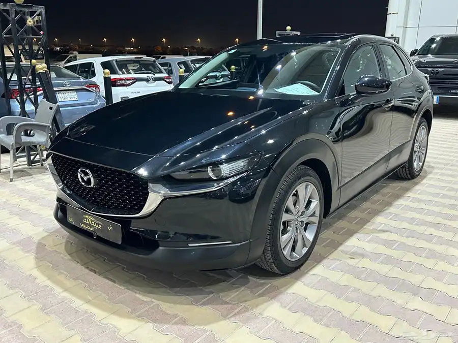 مازدا CX30 موديل 2020 نص فل نظيفة 3