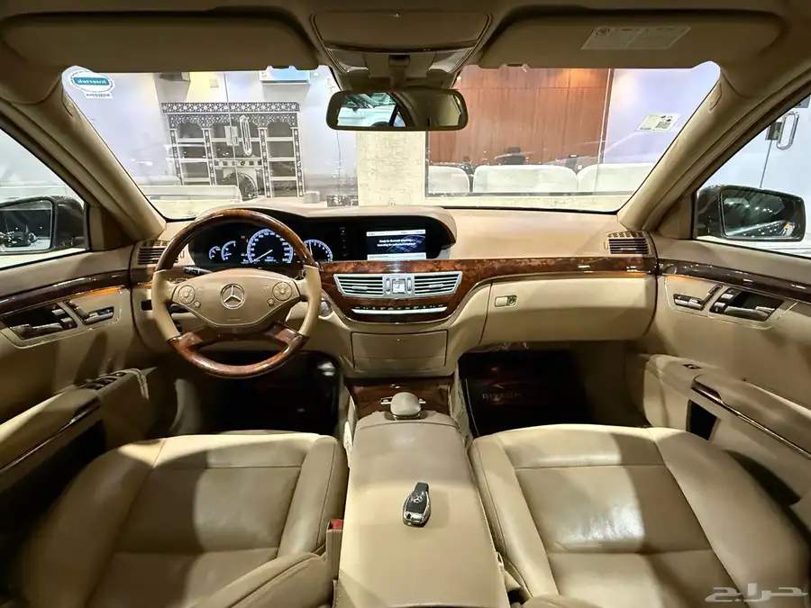 مرسيدس 2010 S300 (عرض خاص) 15