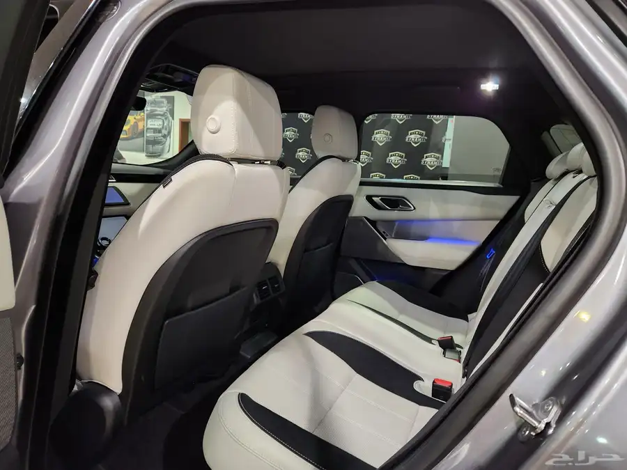 رنج روفر Velar R-Dynamic 2020 8