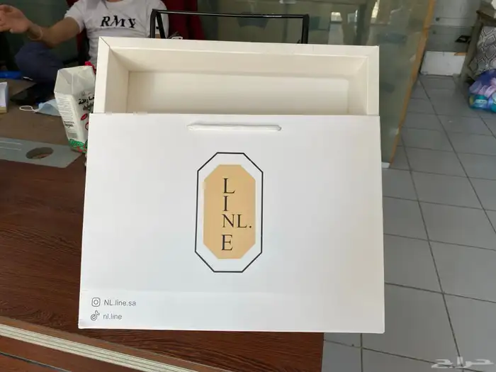 مطابع طباعة دعاية واعلان بكجات اكياس بوكسات أكواب ستكر كروت 40
