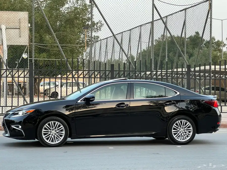 لكزس ES350 2016 سعودي 6
