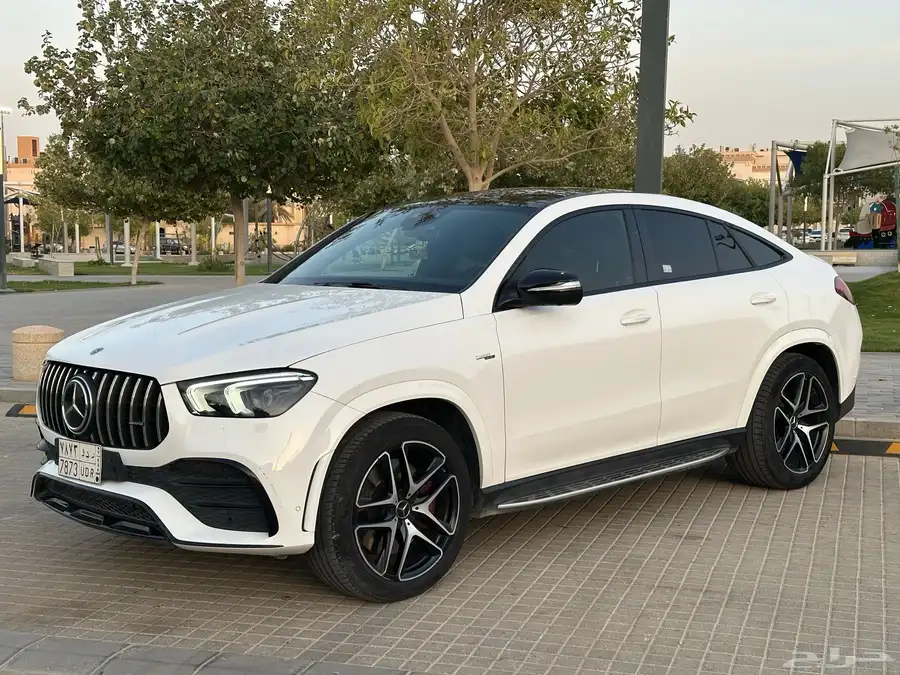للبيع جيب مرسيدس GLE53 جي ال اي 53موديل 2022 9