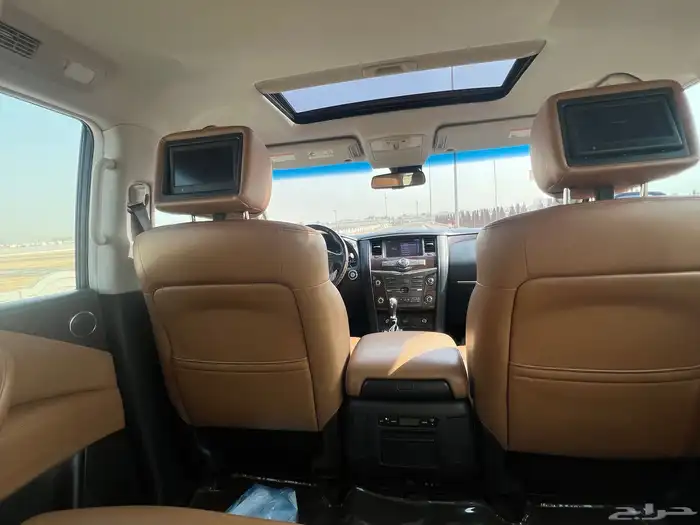 نيسان باترول بلاتينيوم 8سلندرمكينة400العداد198000ألف كم 6