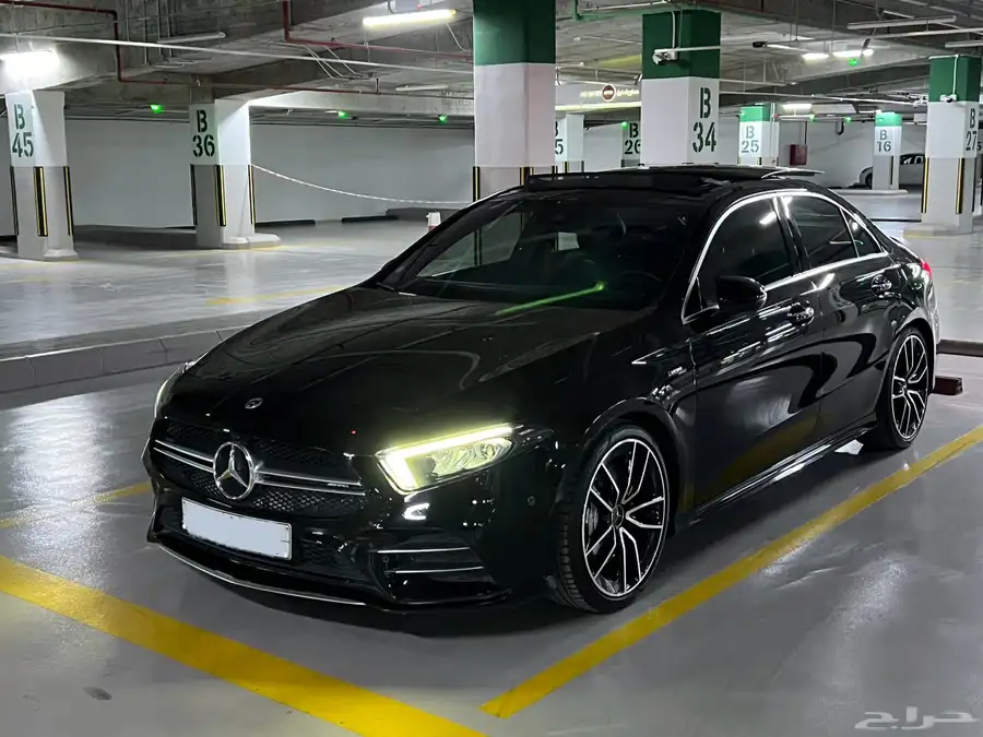 2021 مرسيدس A35 AMG الفئه الرياضية استخدام قليل 12