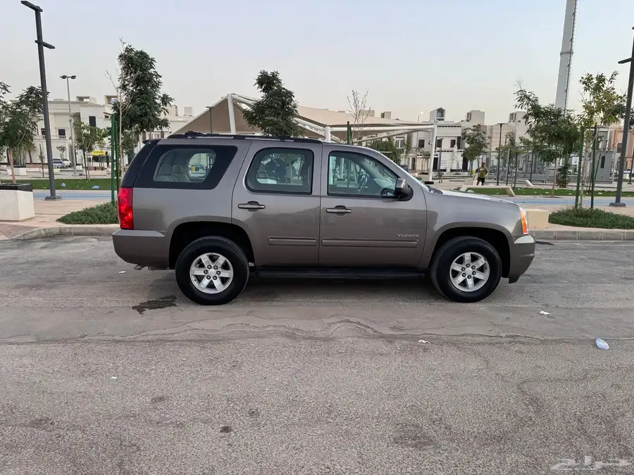 للبيع جمس يوكن 2013 دبل 53