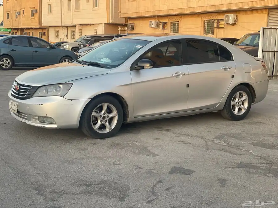 جيلي موديل 2012 8