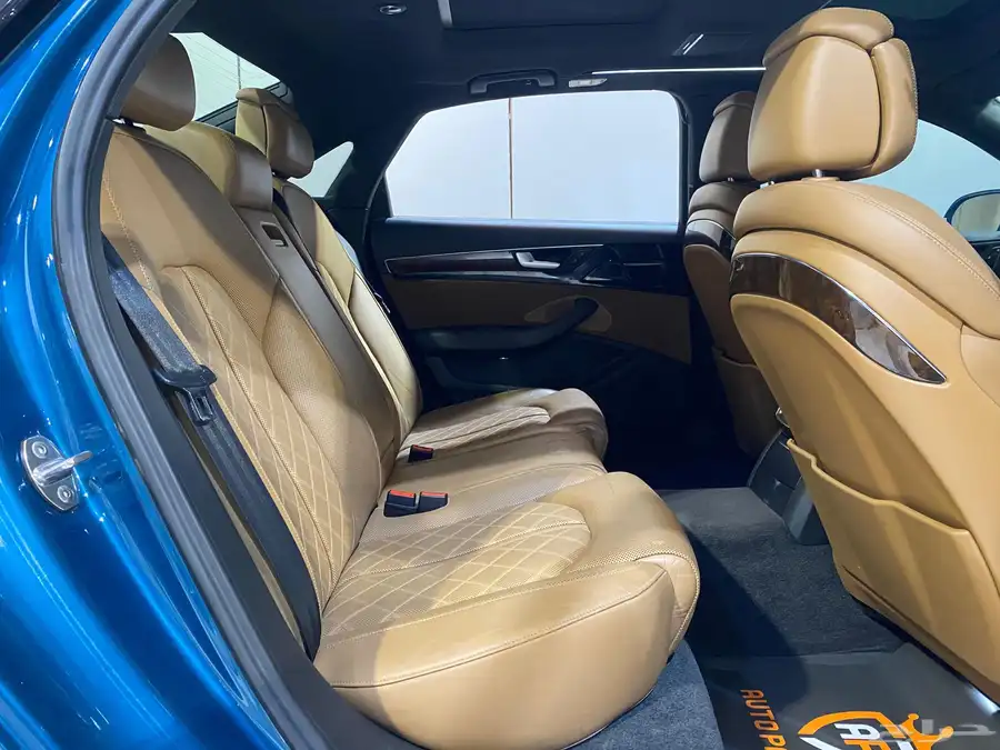 اودي A8 L 2016 V6 بحالة نظيفة 18
