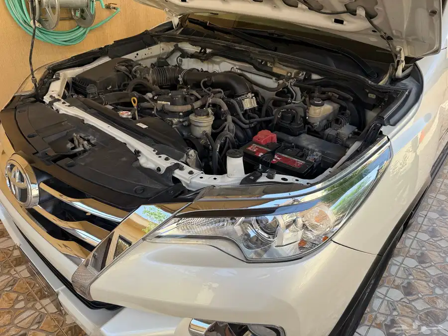 فورشنر مديل 2019 بنزين ( 4 سرندل ) بدون دبل سعودي ممشى قليل 94