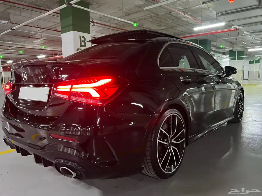 2021 مرسيدس A35 AMG الفئه الرياضية استخدام قليل 15