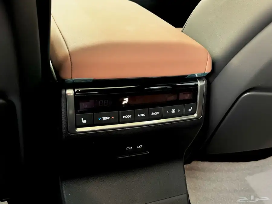 Lexus GX Luxury Plus 2025 فل كامل 8