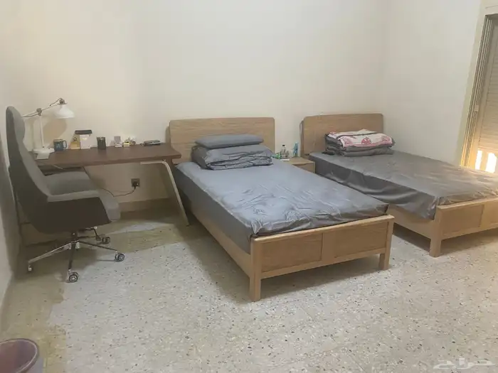 اثاث شركات فاخر جدا مستورد مستعمل نظيف استعمال شهرين 4