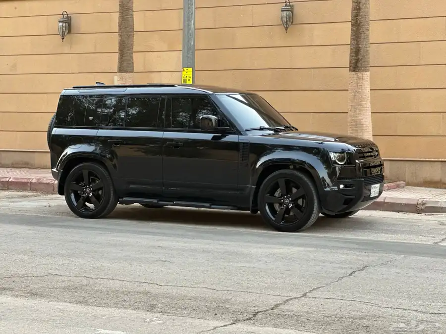 ديفندر 2023 HSE V6 2