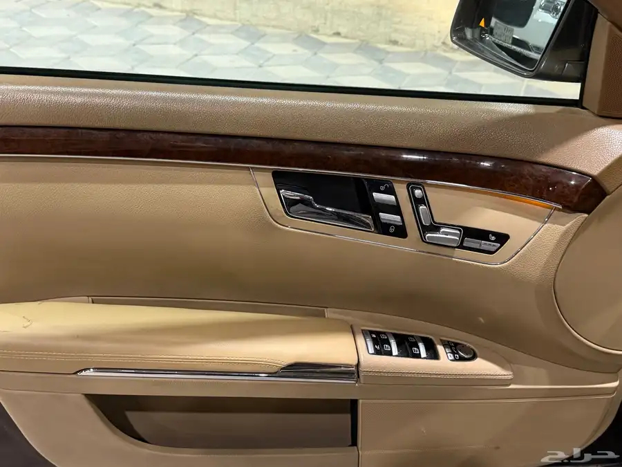 مرسيدس 2010 S300 (عرض خاص) 4