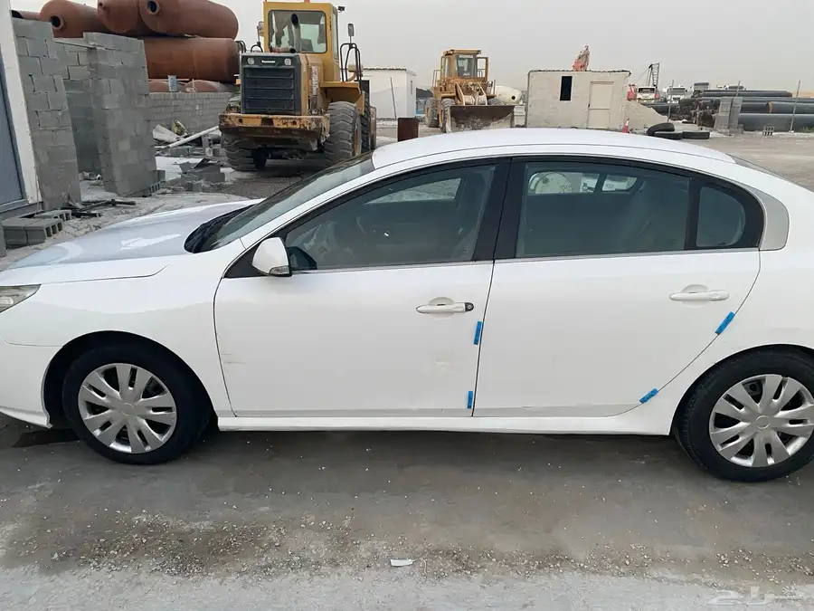 سيارة رينو سافران 2014 اقتصادية جدا  ماكنة 2000 2