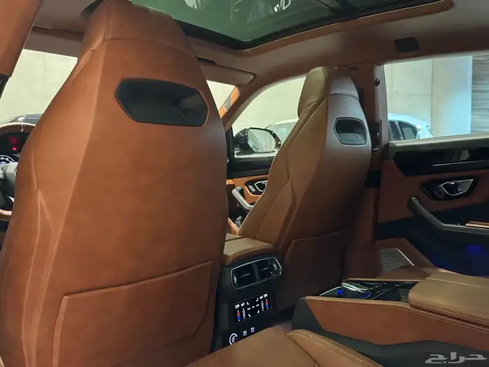 لامبورجيني Urus موديل 2022م (وارد خليجي) 19
