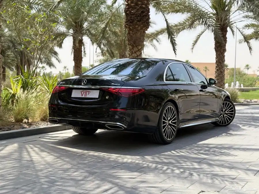 سيارات فارهه للإيجار 30