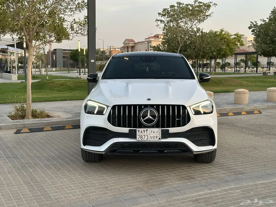 للبيع جيب مرسيدس GLE53 جي ال اي 53موديل 2022 14