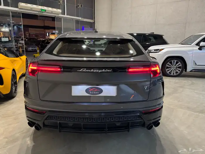 لامبورجيني Urus موديل 2022م (وارد خليجي) 9